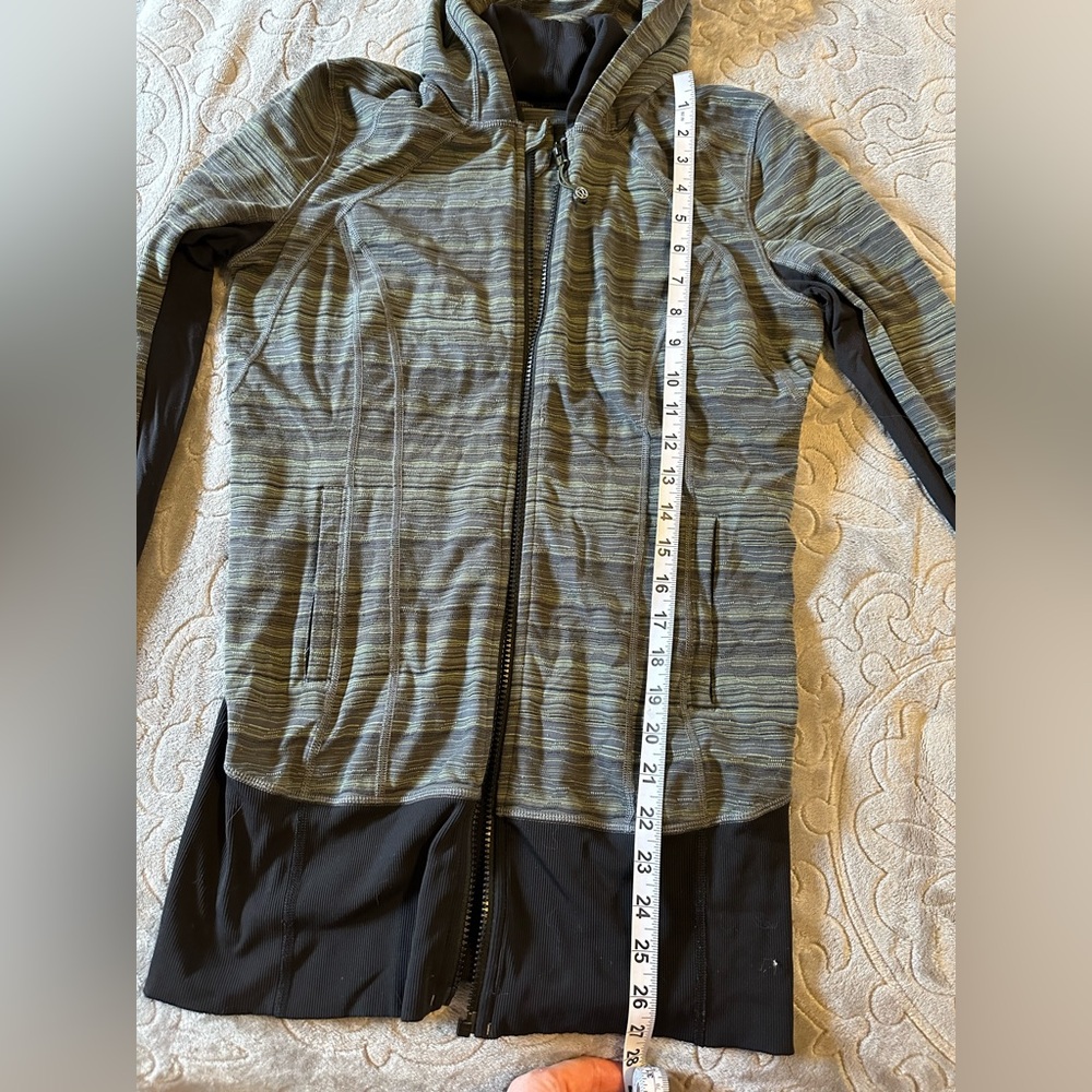 Lululemon Athletica Define Jacket Gray and Black - Picture 6 of 7